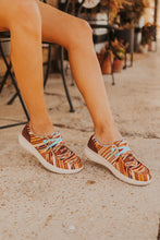 Load image into Gallery viewer, The Hilo Santa Fe Sneakers
