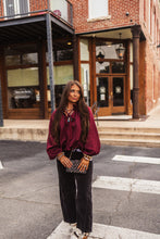 Load image into Gallery viewer, The Menlo Top