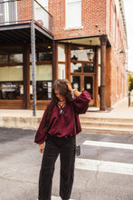 Load image into Gallery viewer, The Menlo Top