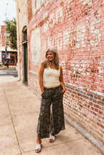 Load image into Gallery viewer, The Dawson Top in Butter Yellow