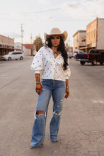 Load image into Gallery viewer, The Pretty Little Heart Top in White