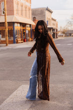 Load image into Gallery viewer, The Wildera Lace Duster