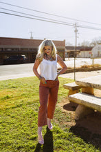 Load image into Gallery viewer, The Canyon Clay Barrel Jeans
