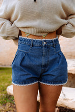 Load image into Gallery viewer, The Luxe Lace Shorts