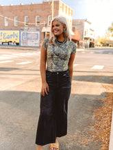 Load image into Gallery viewer, The Shadow Creek Jeans