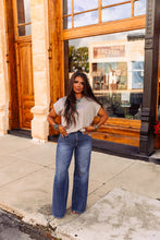 Load image into Gallery viewer, The Jett Top in Ash Mocha