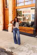 Load image into Gallery viewer, The Jett Top in Ash Mocha