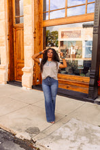 Load image into Gallery viewer, The Jett Top in Ash Mocha