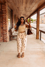 Load image into Gallery viewer, The Out West Barrel Jeans