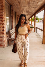 Load image into Gallery viewer, The Out West Barrel Jeans