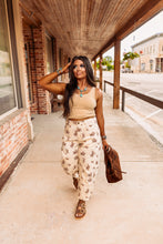 Load image into Gallery viewer, The Out West Barrel Jeans