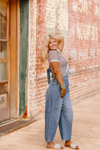 Load image into Gallery viewer, The Clayton Striped Tee in Brown