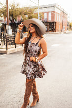 Load image into Gallery viewer, The Thaxton Dress