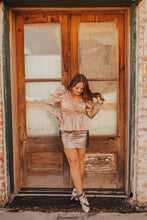 Load image into Gallery viewer, The Foxy Top