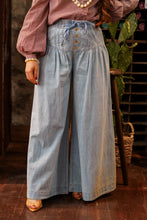 Load image into Gallery viewer, The Don’t Fence Me In Pants in Light Wash