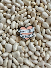 Load image into Gallery viewer, Pins