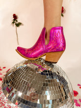 Load image into Gallery viewer, The Dixon Boots in Electric Raspberry
