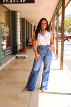 Load image into Gallery viewer, The Kasa Cropped Vest