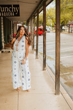 Load image into Gallery viewer, The Prato Bottoms