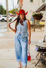 Load image into Gallery viewer, The Beldon Barrel Jeans