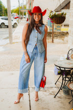 Load image into Gallery viewer, The Lamar Top