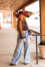 Load image into Gallery viewer, The Barber Top