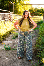 Load image into Gallery viewer, The Greenville Cargo Jeans