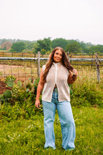 Load image into Gallery viewer, The Mae Vest