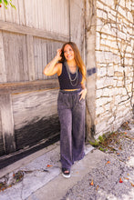 Load image into Gallery viewer, The Robin Wide Leg Pants in Charcoal