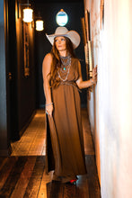 Load image into Gallery viewer, The Zion Top