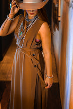 Load image into Gallery viewer, The Zion Top