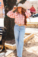 Load image into Gallery viewer, The Saige Top in Pink