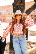 Load image into Gallery viewer, The Saige Top in Pink