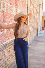 Load image into Gallery viewer, The Chateau Top