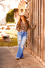 Load image into Gallery viewer, The Zayd Top in Brown