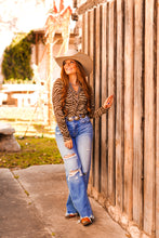 Load image into Gallery viewer, The Zayd Top in Brown