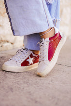 Load image into Gallery viewer, The Super Star Sneaker