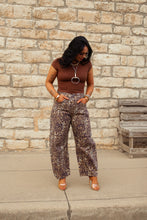 Load image into Gallery viewer, Prairie Prowler Jeans