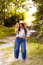 Load image into Gallery viewer, The Costa Top in Brown