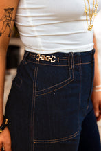 Load image into Gallery viewer, The Shiloh Jeans