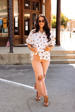 Load image into Gallery viewer, The Armando Jeans in Melon