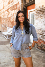 Load image into Gallery viewer, The Kalinec Shorts in Navy