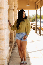 Load image into Gallery viewer, The Shiloh Top in Green
