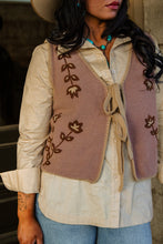 Load image into Gallery viewer, The Saddle Rose Vest