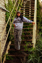 Load image into Gallery viewer, The Prairie Pond Darling