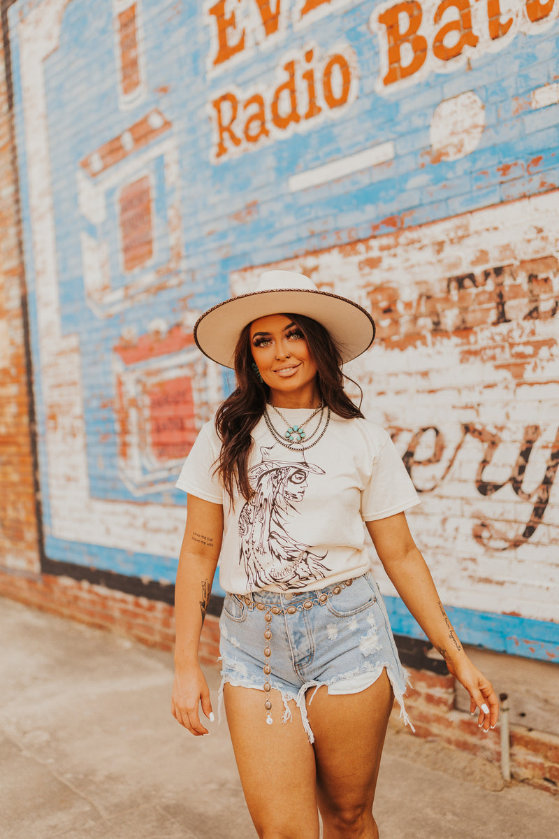 The Punchy Vaquera Roam Tee