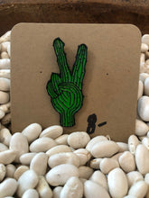 Load image into Gallery viewer, Pins