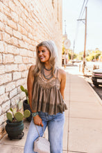 Load image into Gallery viewer, The Camden Top
