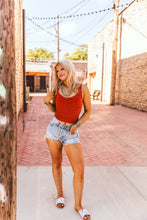 Load image into Gallery viewer, The Arden Top in Chili
