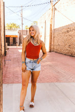 Load image into Gallery viewer, The Arden Top in Chili
